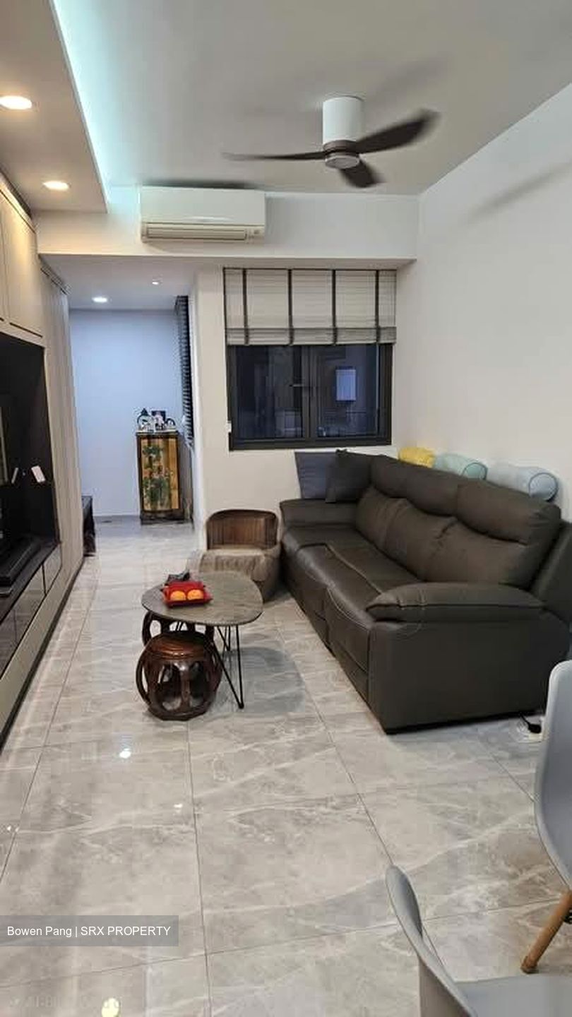 The Brownstone (D27), Condominium #554537341